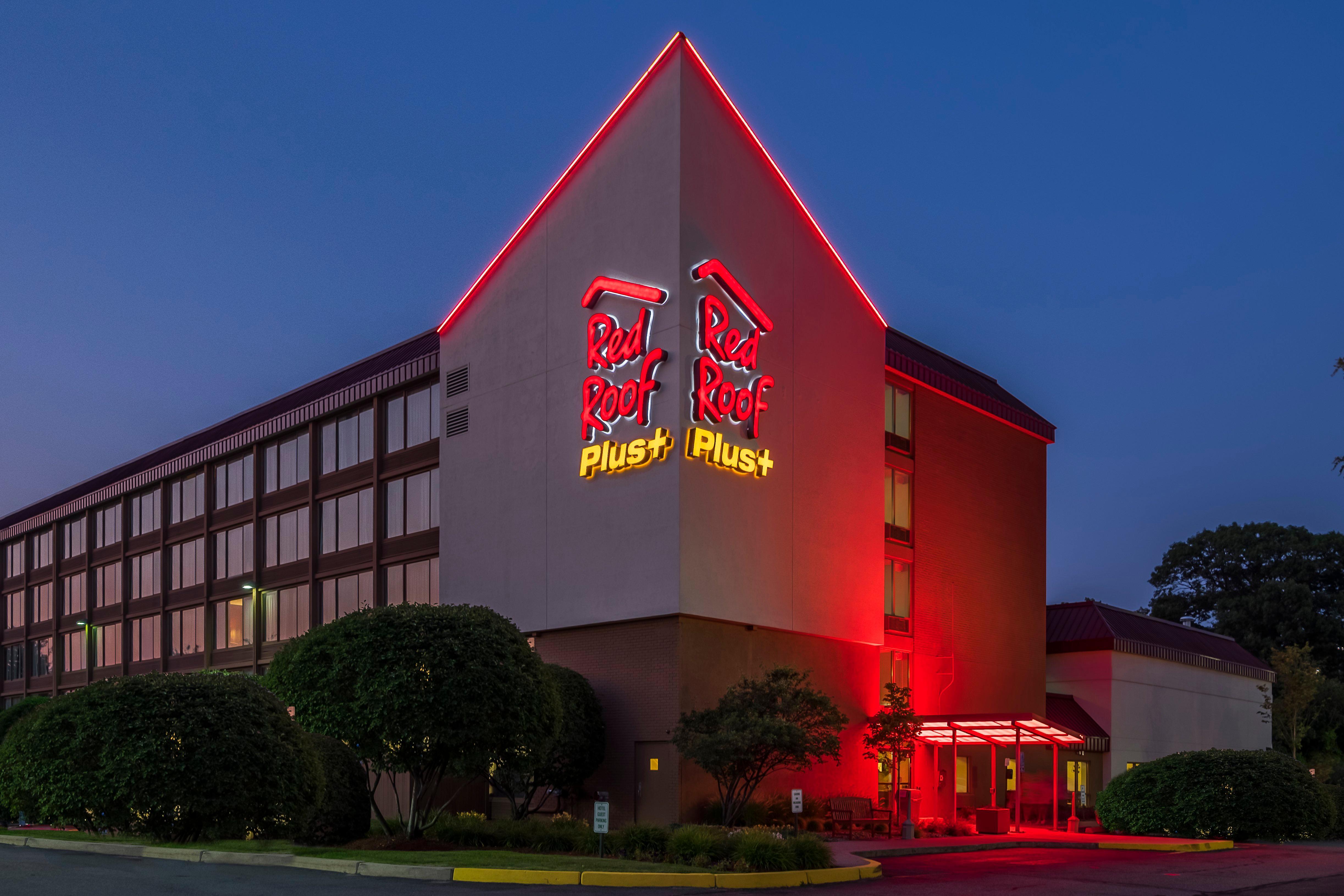 Red Roof Inn Plus+ Boston - Woburn/ Burlington Extérieur photo